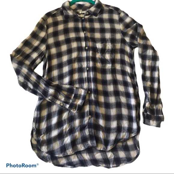 American Eagle Outfitters Tops - AEO Ahhmazingly Soft Boyfriend Fit Flannel | S